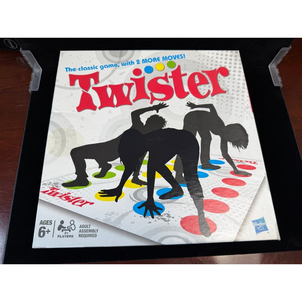 Hasbro Twister Game 2012 Edition Classic Party Floor Game 98831 Complete‎